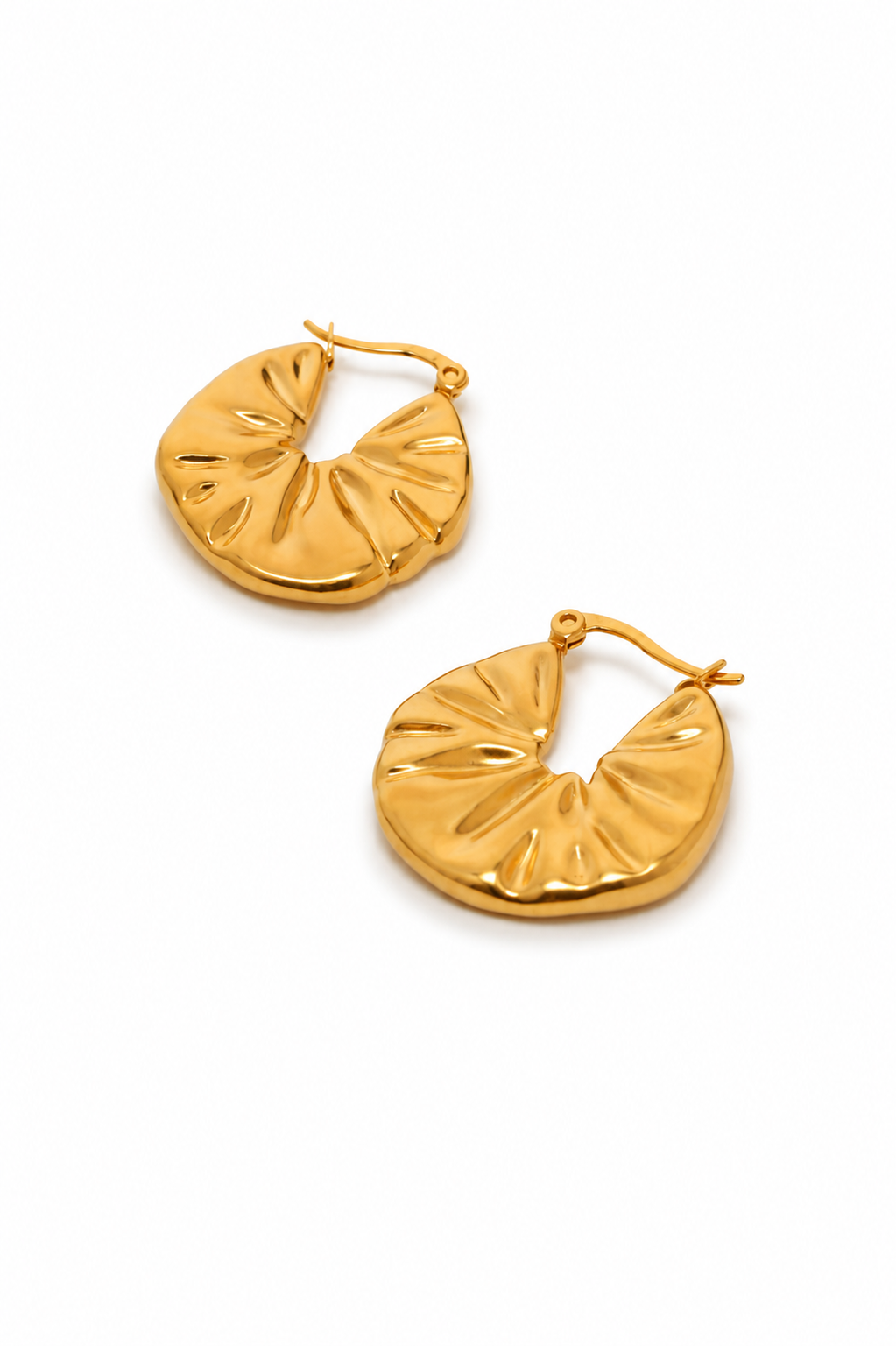 GIGI HOOPS