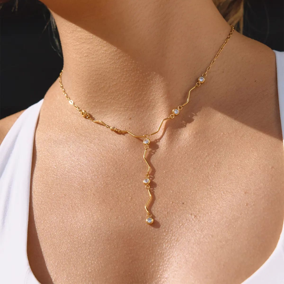 INAYA NECKLACE