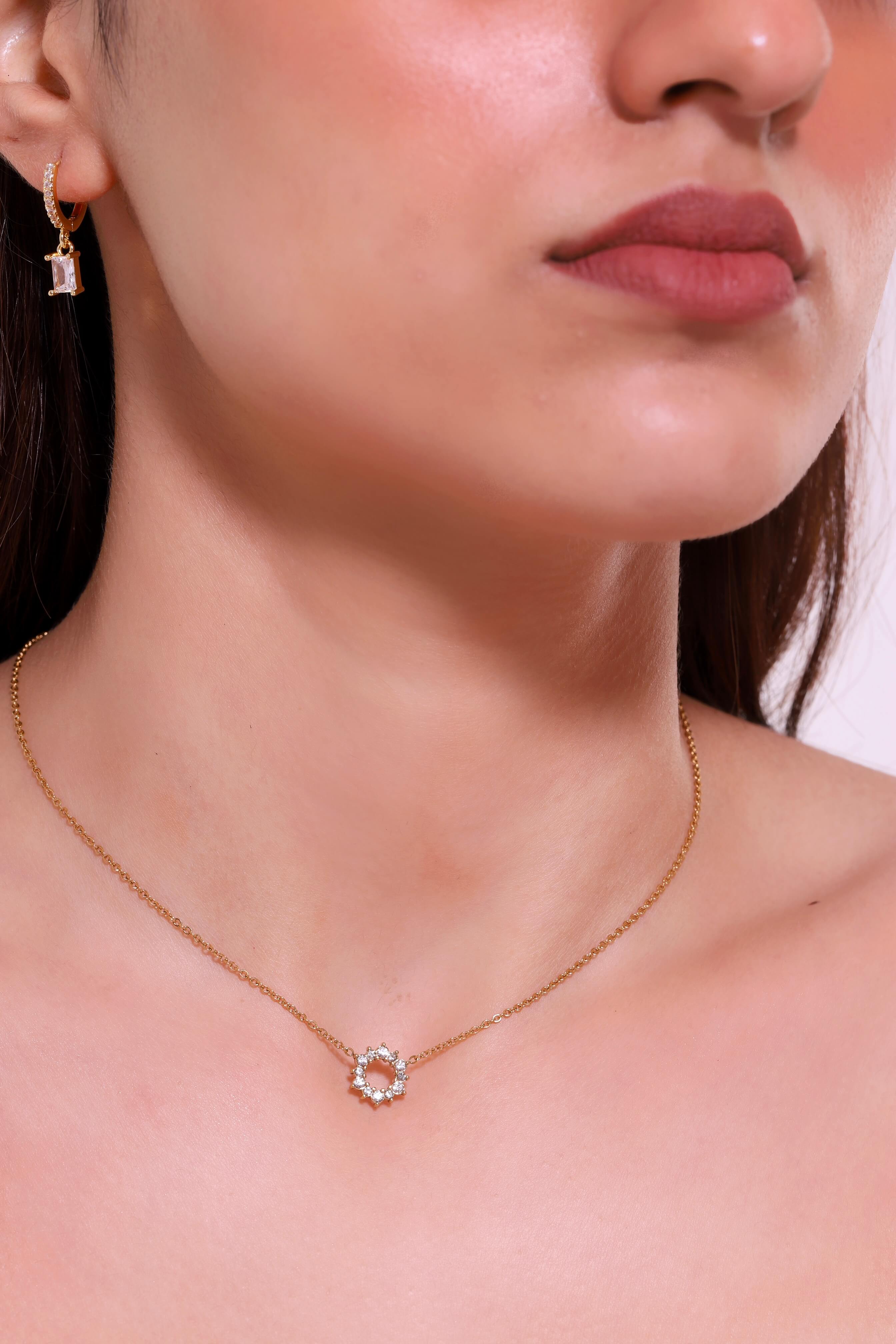 AURA NECKLACE