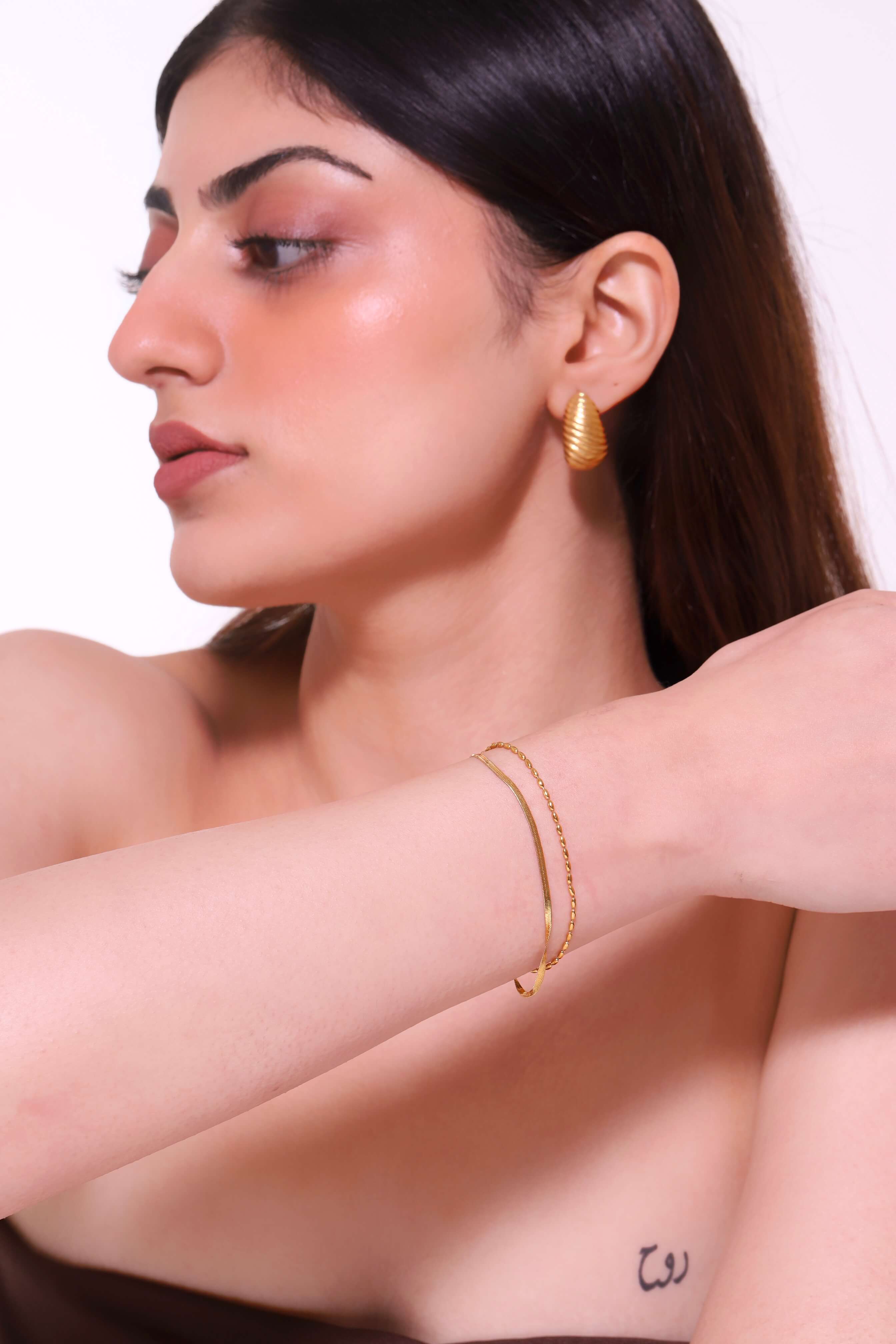 LUNA TEARDROPS [GOLD]