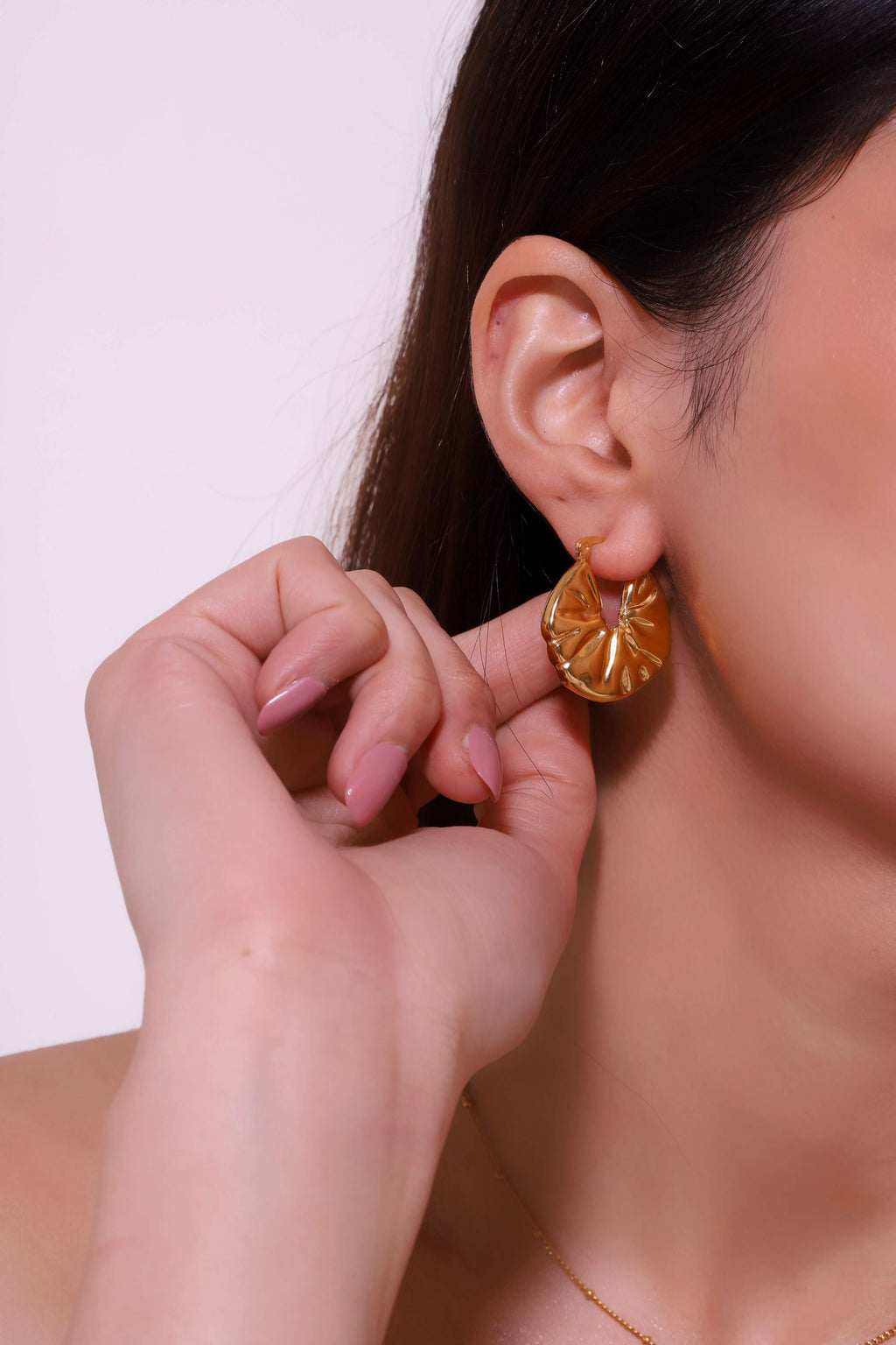 GIGI HOOPS
