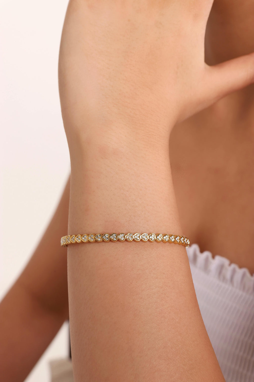 VIENNA BANGLE