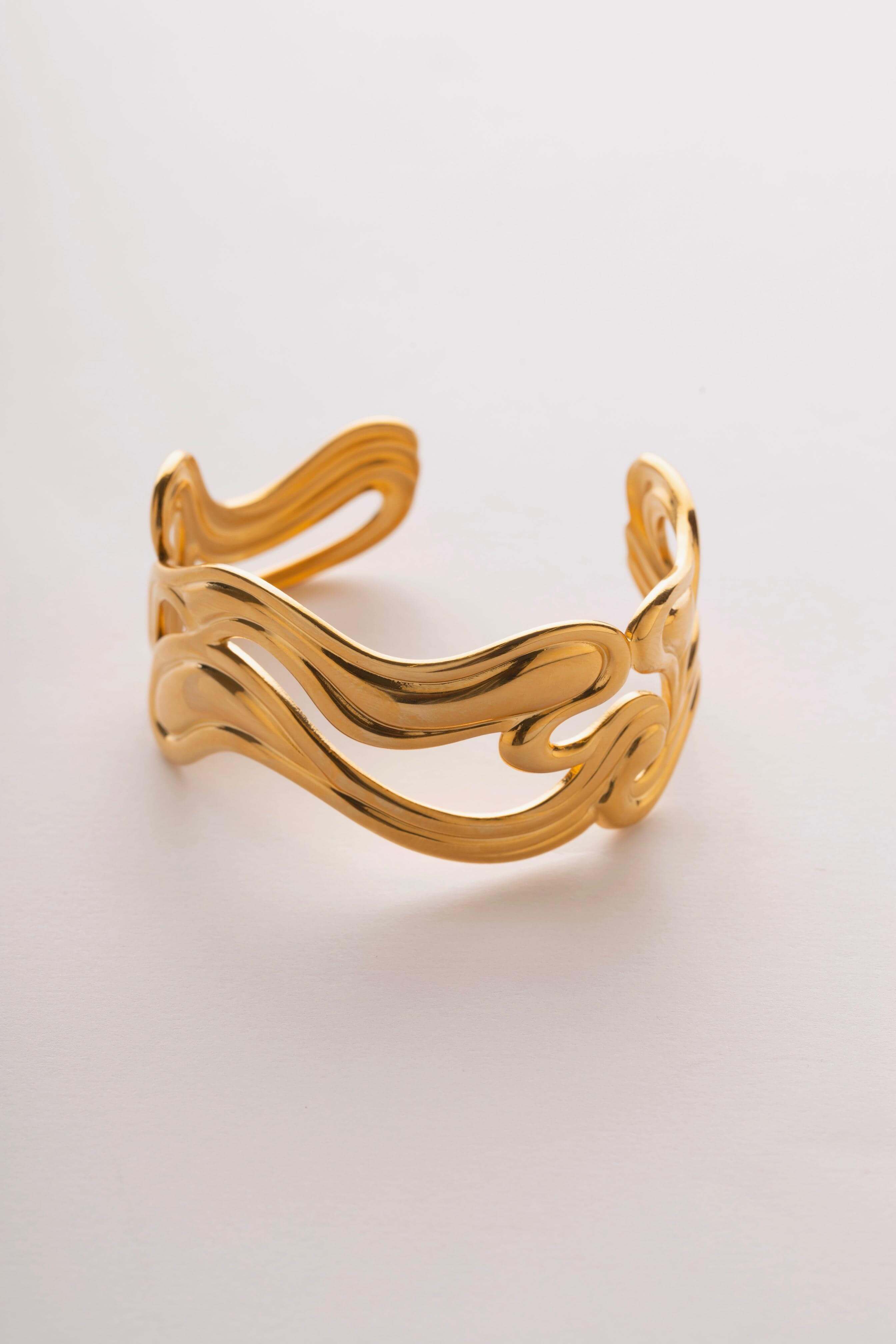 MADONNA BANGLE