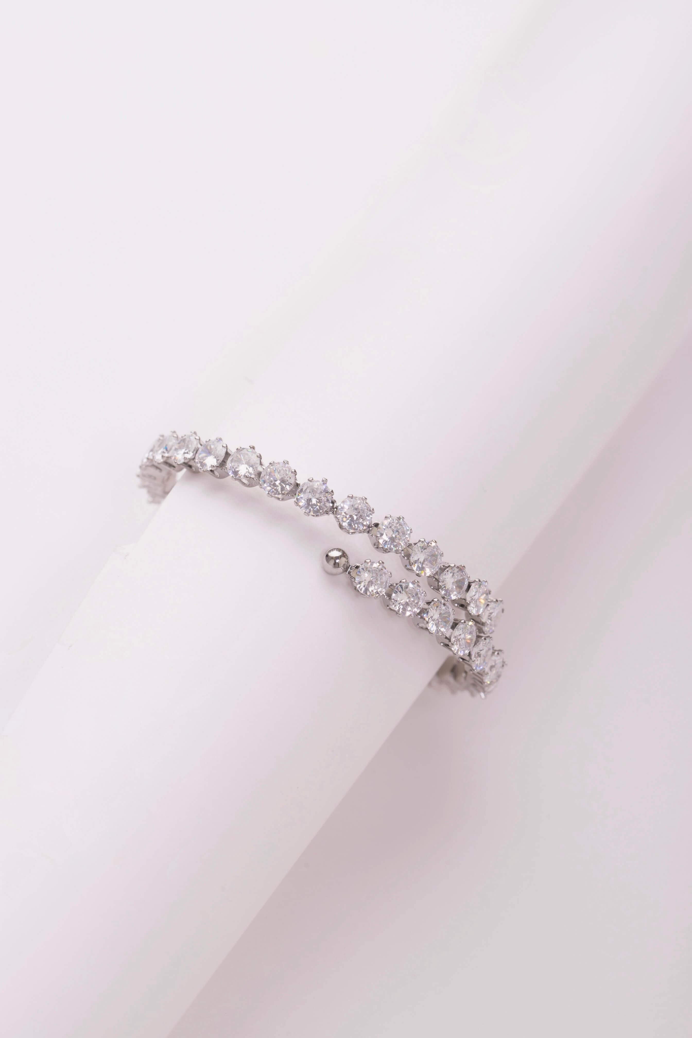 SERENITY BANGLE [SILVER]