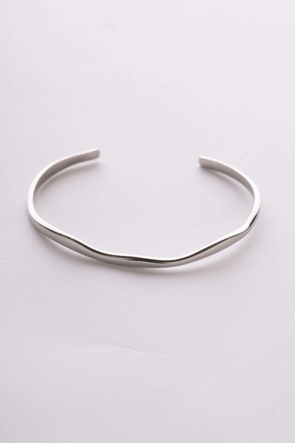 SIERRA BANGLE [SILVER]