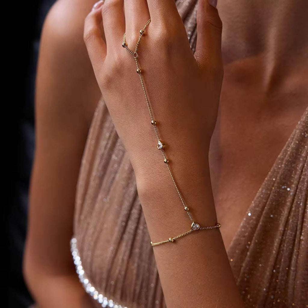HEART HANDCHAIN